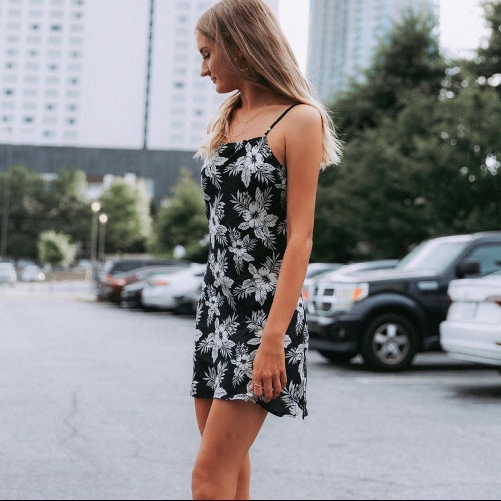 Verge Girl Black Floral Mini Dress
